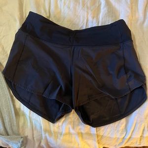 Lululemon black high rise lined shorts size 6T